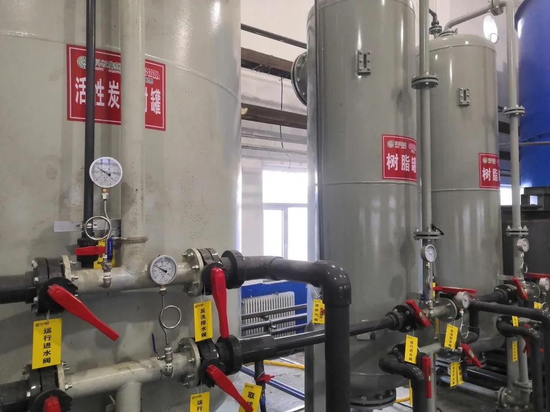 1208-2-3.jpg 1208-2-3.jpg